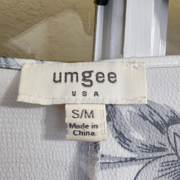 Umgee USA S/M White Floral Open-Front Kimono Cardigan Draped Waterfall Hem - Picture 9 of 10